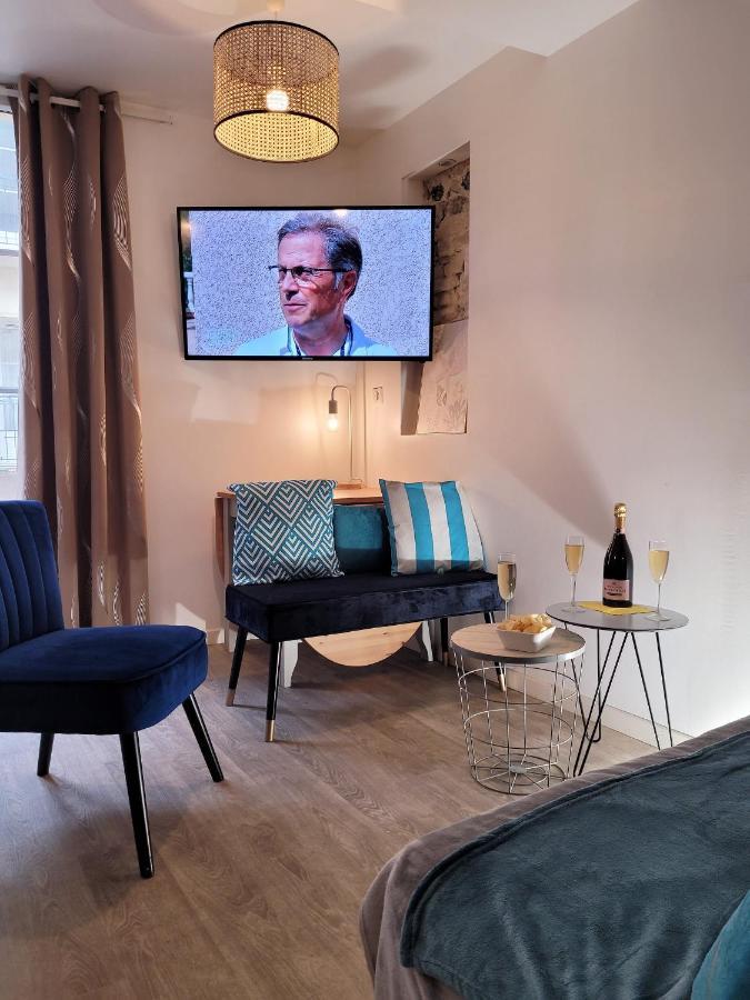 3 Deux , 1 ,l'etablissement La A 2 Pas, Netflix, Lits Faits A Votre Arrivee, Serviettes De Toilette, Menage, Wifi, En Hyper Centre ,plage A 100m, Box A Velos, Paiement 3 Fois Sans Frais, Prix *