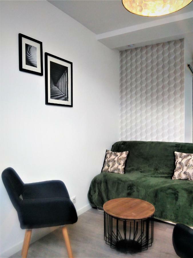 3 Deux , 1 ,l'etablissement La A 2 Pas, Netflix, Lits Faits A Votre Arrivee, Serviettes De Toilette, Menage, Wifi, En Hyper Centre ,plage A 100m, Box A Velos, Paiement 3 Fois Sans Frais, Prix Appartement Dieppe